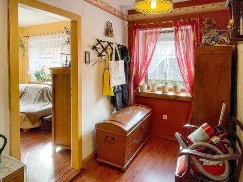 Durchgang zum Wohnzimmer - 7 Zimmer Einfamilienhaus in Gefell