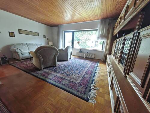 Wohnzimmer (2) - 4 Zimmer Reihenendhaus in Köln / Rath/Heumar