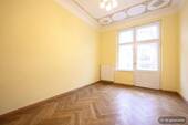 [KI-generiertes Foto] Schlafzimmer I ohne Möblierung Süd Balkon - 