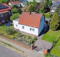 Sanierungsbedürftiges Einfamilienhaus mit Charme - familiengeeignet und mit Gestaltungsspielraum - Berlin Karow
