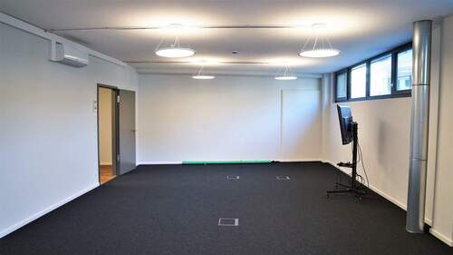 Büroraum 2 (70qm Bürofläche) - 