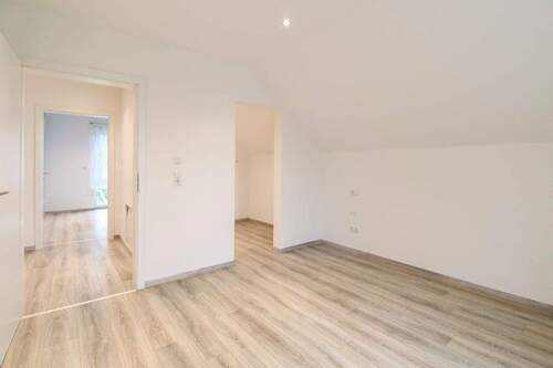 15 SZ mit begehbarem Kleiderraum - 