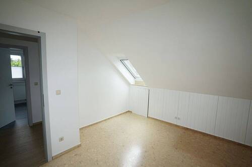 Zimmer 1 OG - 