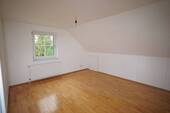Zimmer 2 OG - 