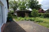 Terrasse und Dpoppelcarport - 
