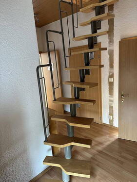 Treppe ins Dachgeschoß - 