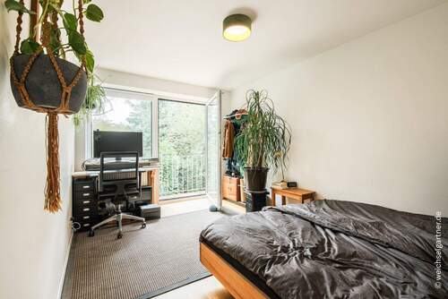 Zimmer mit Balkon im 2. OG - 