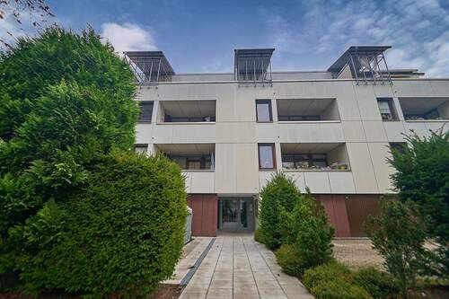 Frontansicht - Attraktive 3-Zimmer-Wohnung in gepflegter Wohnlage von Bonn-Beuel!