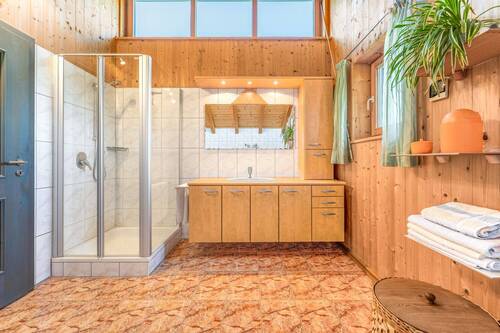 Badezimmer (OG) - 