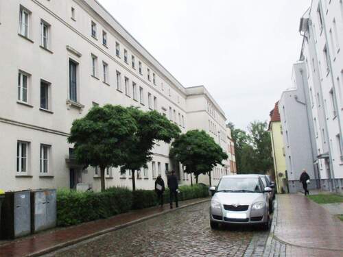 Straßenansicht - 