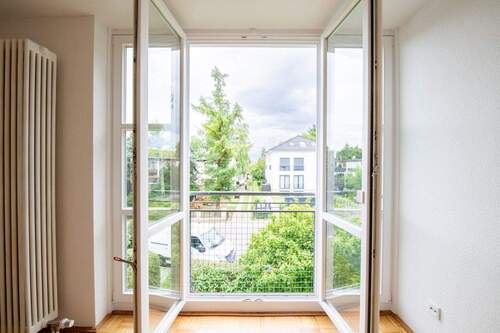 Bodentiefes Fenster - Etagenwohnung mit 69,90 m&sup2; in Berlin zum Kaufen