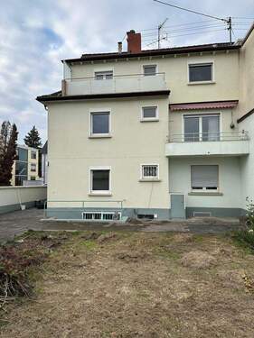 Bild 2 - 3 Zimmer Etagenwohnung zum Kaufen in Ludwigshafen