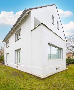 Haus seitliche Ansicht - 