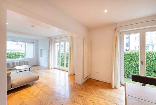 Wohn-Essbereich - 6 Zimmer Einfamilienhaus in Düsseldorf