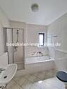 Badezimmer - Etagenwohnung mit 101,40 m&sup2; in Naumburg zur Miete