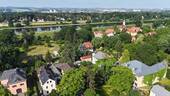 Luftaufnahme - Großes Grundstück mit jede Menge Platz