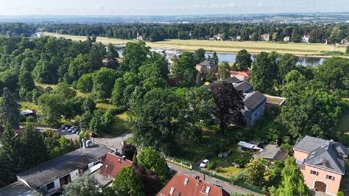 Luftaufnahme - 5 Zimmer Mehrfamilienhaus, Wohnhaus zum Kaufen in Dresden