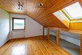 Oben geht's weiter mit... - 