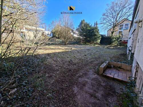 Garten - 4 Zimmer Einfamilienhaus zum Kaufen in Böblingen