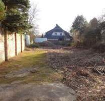 Grundstück mit genehmigter EFH-Neubauplanung in bevorzugter Lage - Bremen Oberneuland