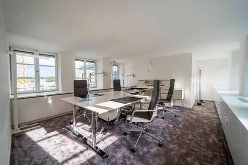 5er Büro - 4er Büro im denkmalgeschützten Gebäude - flexibel, voll ausgestattet