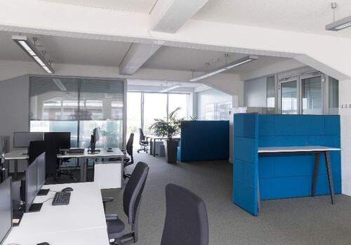 Eigene Teilfläche - Büro mit 138,00 m² in Düsseldorf zur Miete