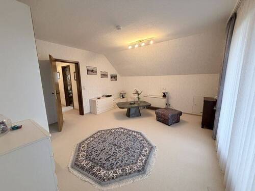 Schlafzimmer OG links - 