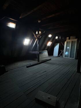 DG-Rohling - 7 Zimmer Etagenwohnung in Berlin