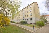 Ansicht hinten - Etagenwohnung mit 69,20 m&sup2; in Halle (Saale) zur Miete