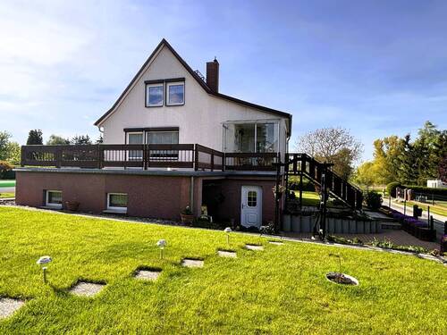 Wohnen in idyllischer Lage - 5 Zimmer Einfamilienhaus zum Kaufen in Wildberg