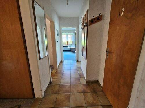 Flur EG - 5 Zimmer Einfamilienhaus in Schwanewede