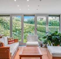 Wohnen wie im eigenen Haus, eingebettet in einer idyllischen Oase - Baden-Baden Innenstadt