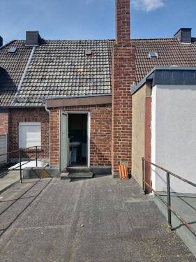 Terrasse - Mehrfamilienhaus, Wohnhaus mit 118,40 m&sup2; in Baesweiler zum Kaufen