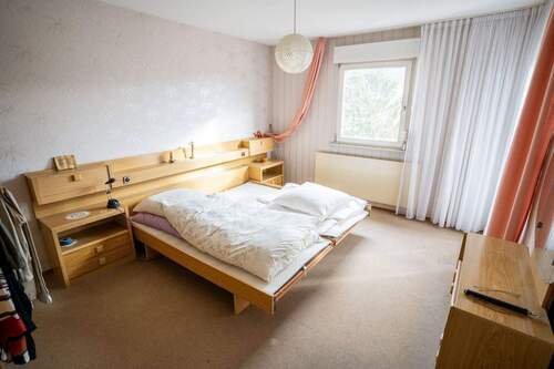 SCHLAFEN - 