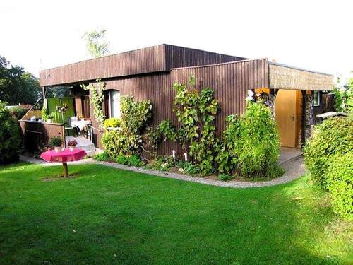 Ferienhaus am Kummerower See - gepflegtes Ferienhaus mit Bootsliegeplatz am Kummerower See