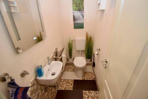 Gäste-WC - Etagenwohnung mit 117,00 m&sup2; in Babenhausen zum Kaufen