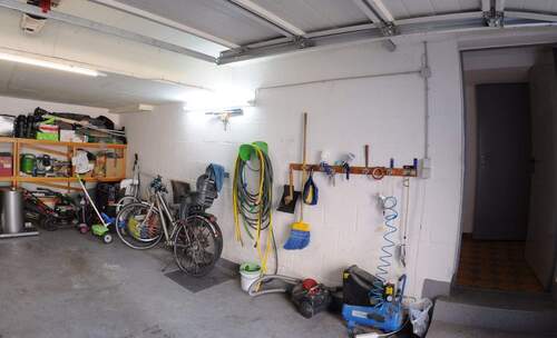 KG Garage.jpg - 