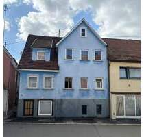 Fachwerk-Zweifamilienhaus mit 6 Zimmern, kl. Garten mit Terrasse und Ausbaupotenzial in Lichtenstein