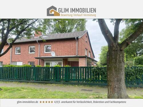 Fassade - Renovierte und möblierte 2 Zimmer Wohnung in Krefeld-Bockum