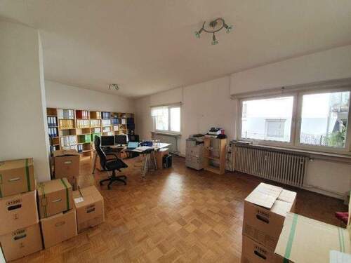 Büro 2 - 
