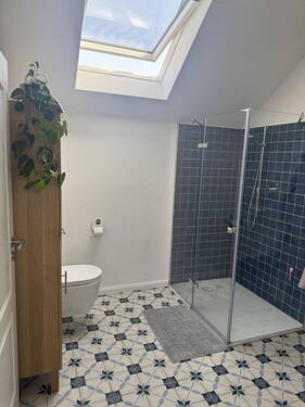 Vollbad oben mit Fußbodenheizu - 