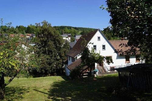Blick vom Garten - 5 Zimmer Bauernhaus, Landhaus in Inzlingen