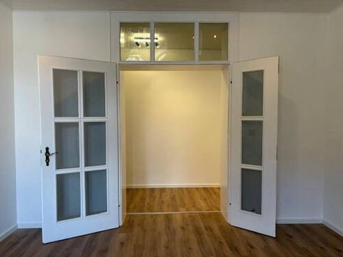 Flügeltür Wohnzimmer - * sanierte 3 Zimmer Wohnung in Wiesbaden zu verkaufen *