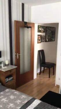 Blick vom Schlafzimmer in den Flur - 