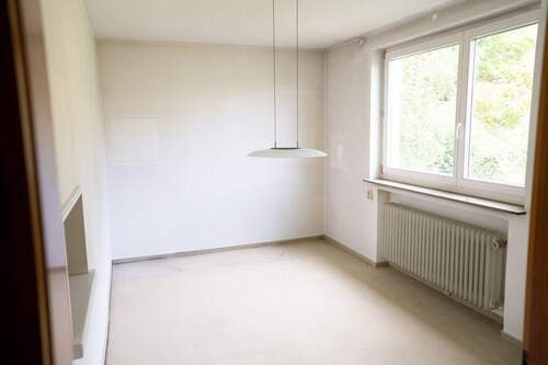 ESSZIMMER - 