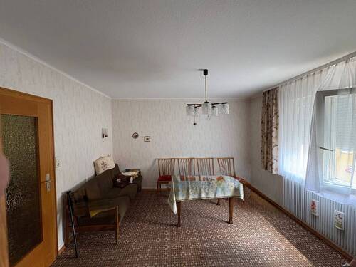 Wohnzimmer 1. OG - 5 Zimmer Reihenmittelhaus in Albstadt