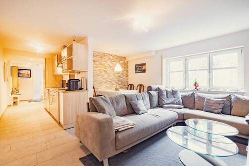 Übersicht Wohn& Essbereich - 