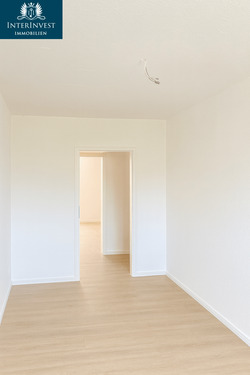 Schlafzimmer zum Flur - 