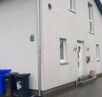 Wesseling, Wärmepumpe, attraktives KfW 70 Haus, leerstehend, von Privat