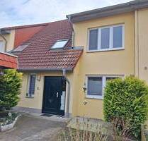 Reihenmittelhaus mit Carport und Schuppen in Greifswald
